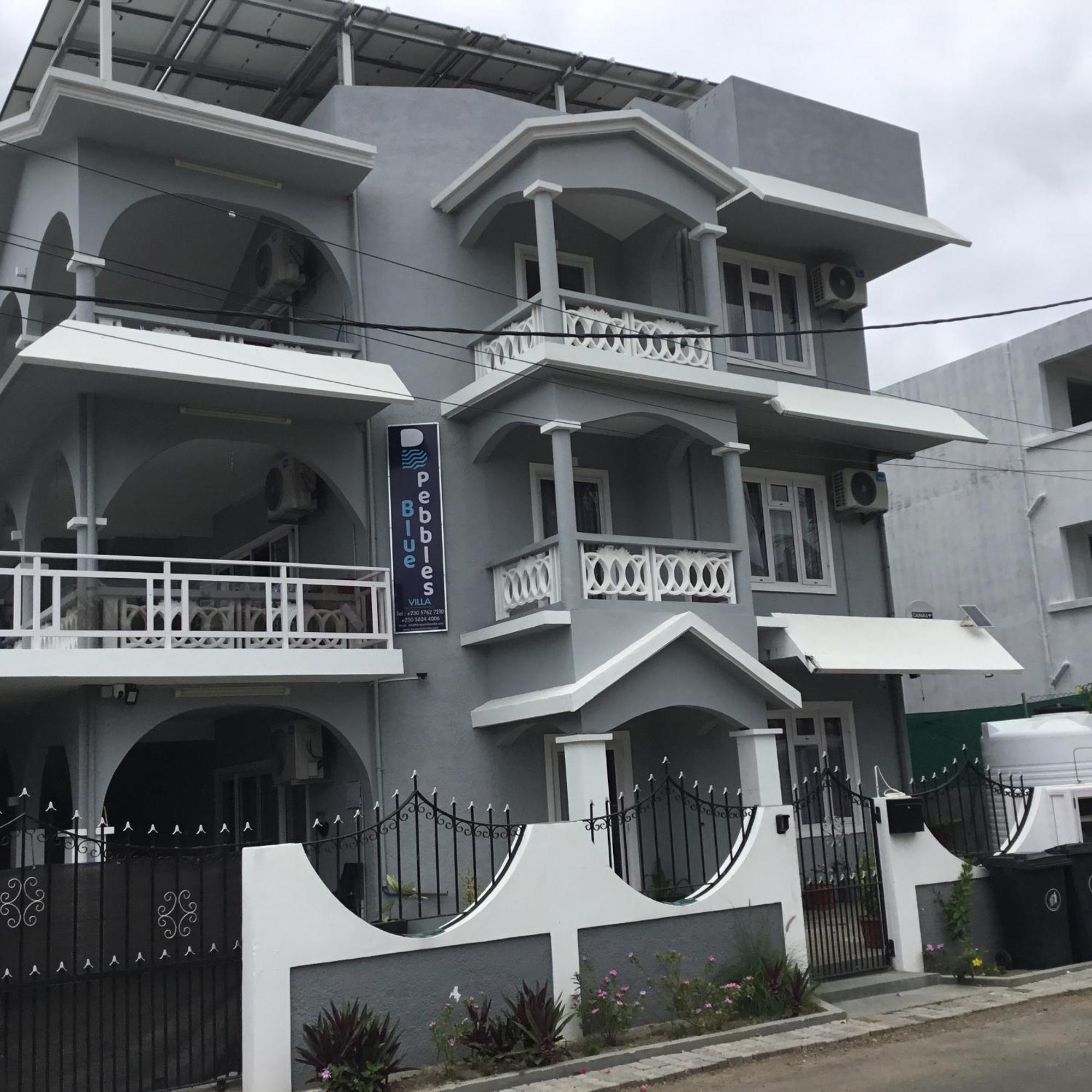 Blue Pebbles Villa Flic en Flac Exterior foto